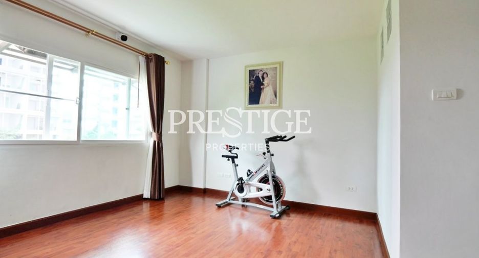 For rent 3 bedrooms house in South Pattaya, Pattaya