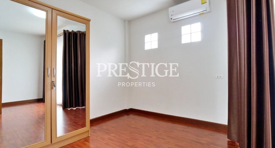For rent 3 bedrooms house in South Pattaya, Pattaya