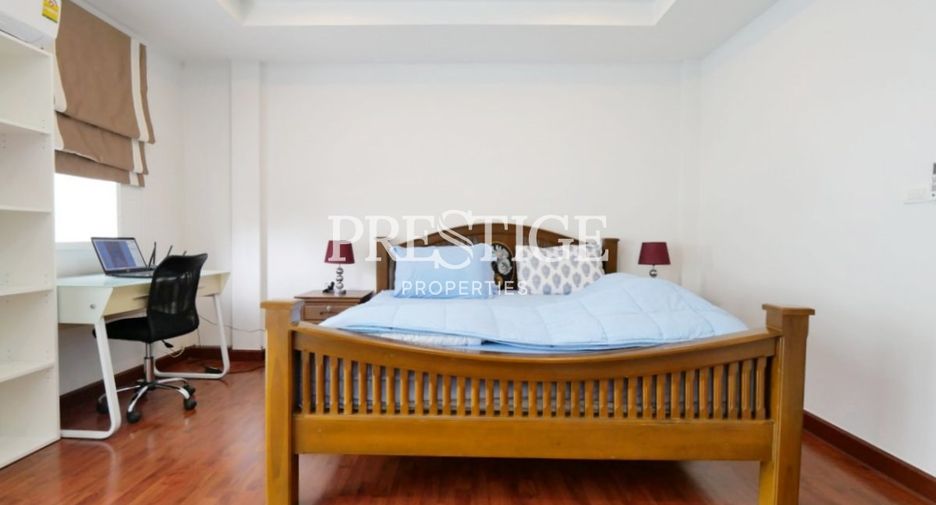 For rent 3 bedrooms house in South Pattaya, Pattaya
