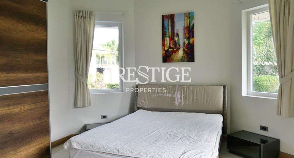 Casa en alquiler de 3 habitaciones en Bang Lamung, Chonburi