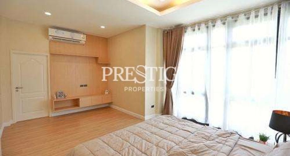 For rent 3 bedrooms house in East Pattaya, Pattaya