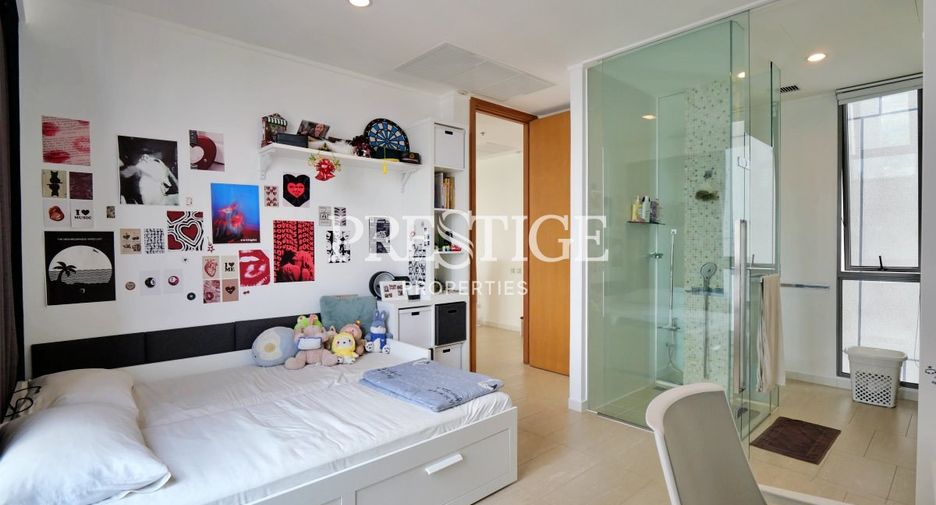For rent 2 bedrooms condo in North Pattaya, Pattaya