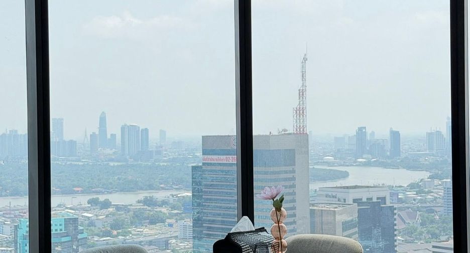 ขาย 2 ห้องนอน คอนโด ใน คลองเตย, กรุงเทพฯ