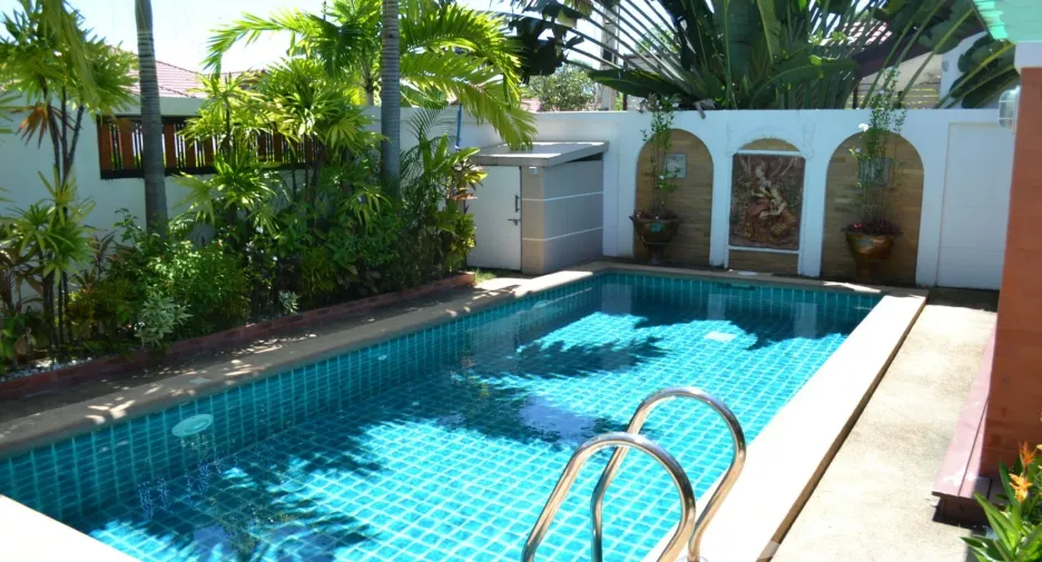 For rent 3 bedrooms house in Huay Yai, Pattaya