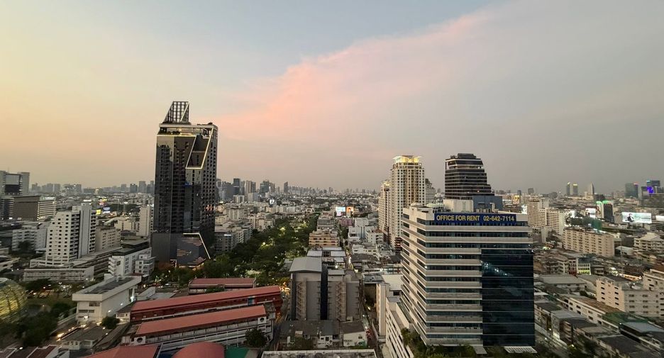 For rent 1 bed condo in Ratchathewi, Bangkok