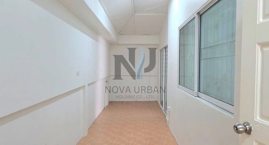À vendre 3 chambres villa à Bang Lamung, Chonburi