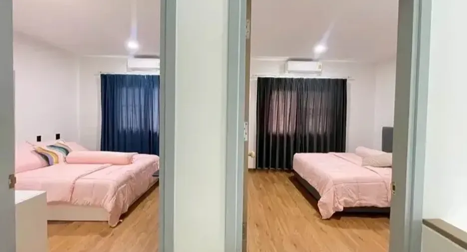 For rent 4 bedrooms house in Mueang Phuket, Phuket