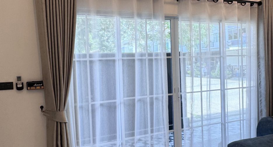 For sale 2 bedrooms house in East Pattaya, Pattaya