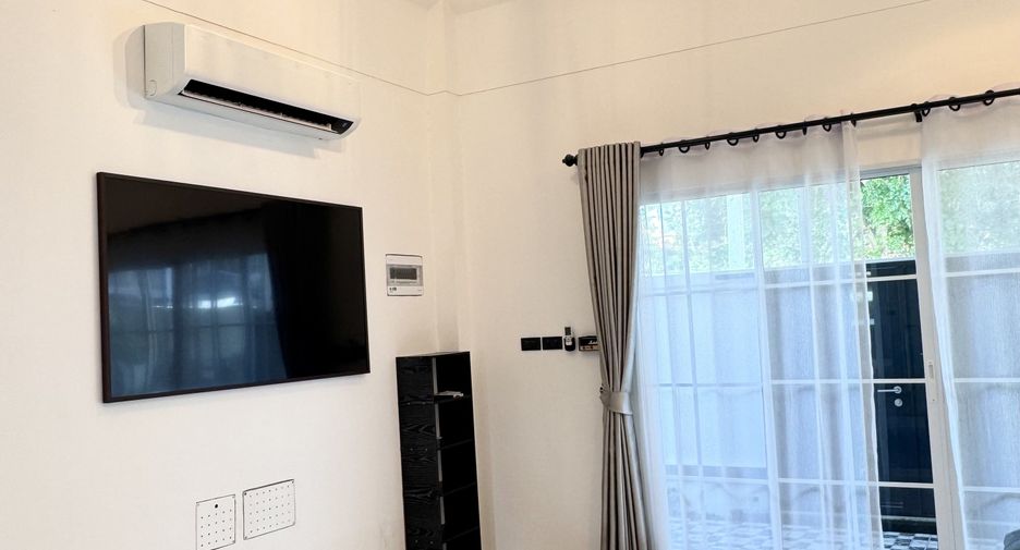 For sale 2 bedrooms house in East Pattaya, Pattaya