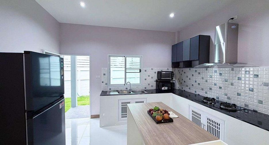 For rent 3 bedrooms house in San Sai, Chiang Mai