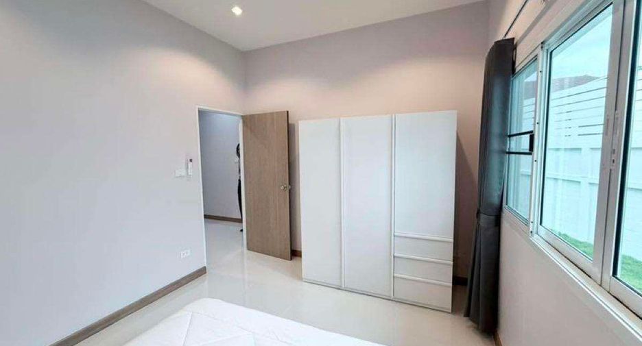 For rent 3 bedrooms house in San Sai, Chiang Mai