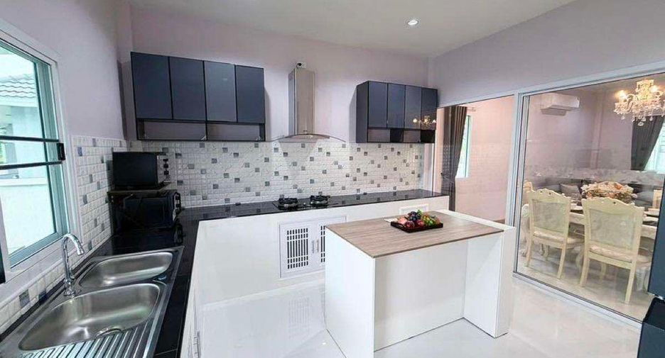 For rent 3 bedrooms house in San Sai, Chiang Mai