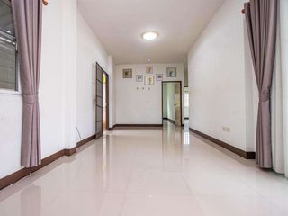 Casa en venta de 3 habitaciones en Saraphi, Chiang Mai