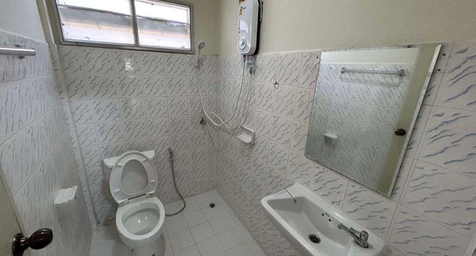 For rent 3 bedrooms house in Mueang Chiang Mai, Chiang Mai