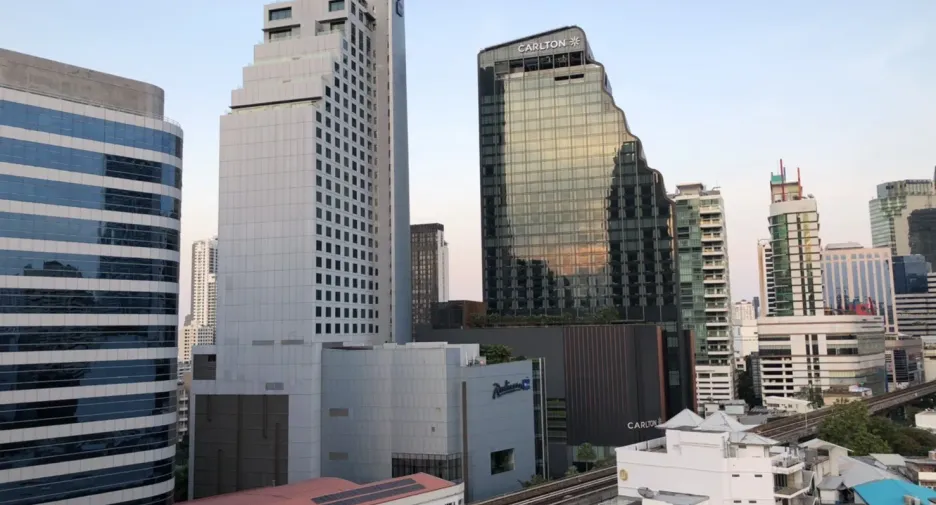Wohnung zur Miete mit 2 Zimmer in Khlong Toei, Bangkok
