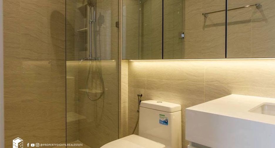 Condo en alquiler de 2 habitaciones en Pathum Wan, Bangkok