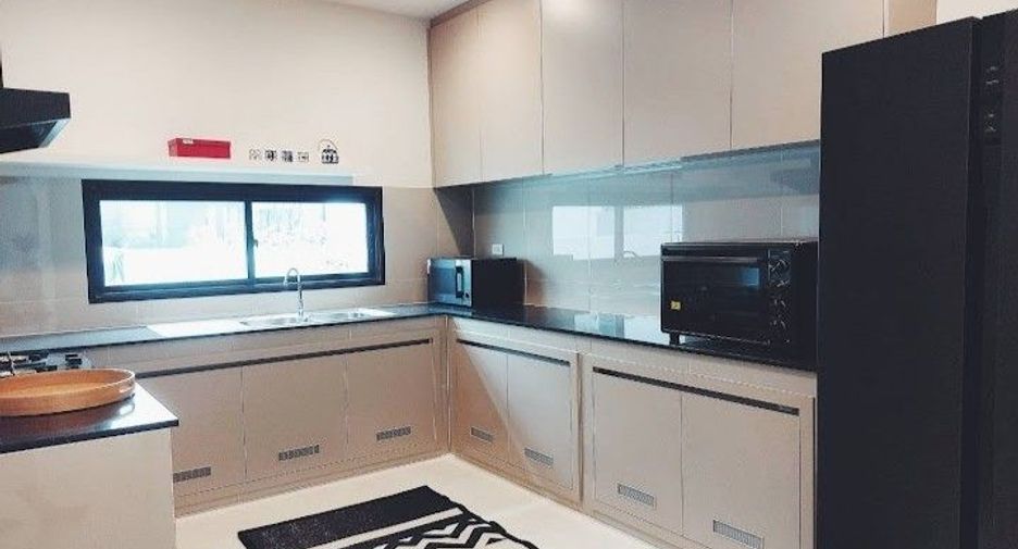 For rent 4 ベッドルーム house in Mueang Phuket, Phuket