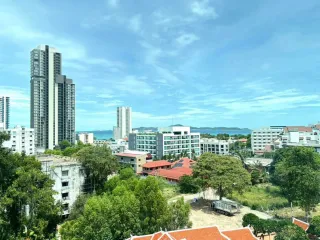 For sale 2 bedrooms condo in Mueang Rayong, Rayong