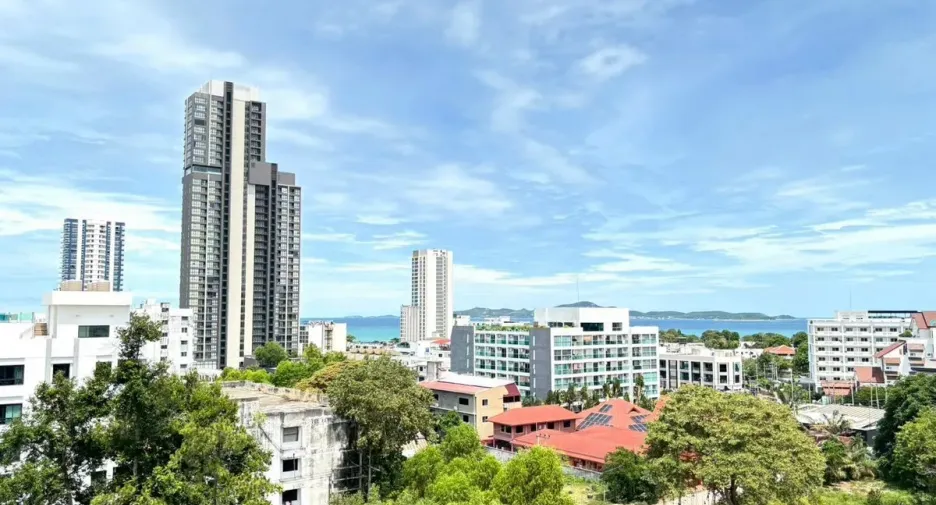 For sale 2 bedrooms condo in Mueang Rayong, Rayong
