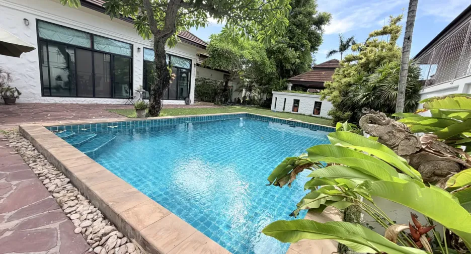 For sale 2 bedrooms villa in Bang Lamung, Chonburi