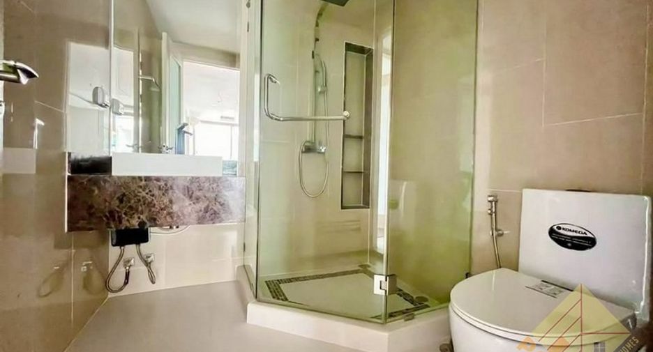 For sale 2 bedrooms condo in Bang Lamung, Chonburi