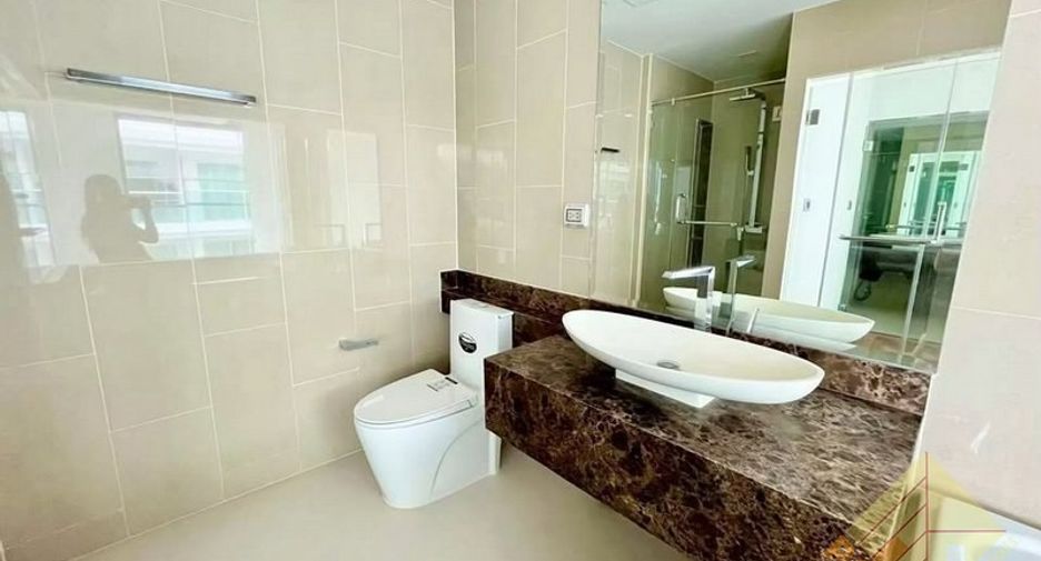 For sale 2 bedrooms condo in Bang Lamung, Chonburi