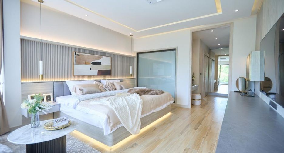 For sale 5 bedrooms house in Pak Kret, Nonthaburi