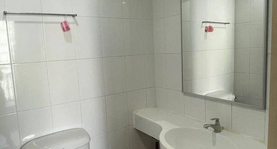 Wohnung zur Miete mit 1 Zimmer in Bang Lamung, Chonburi