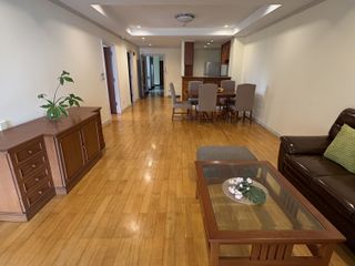 For rent 3 bedrooms apartment in Khlong Toei, Bangkok