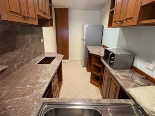 For rent 3 bedrooms apartment in Khlong Toei, Bangkok