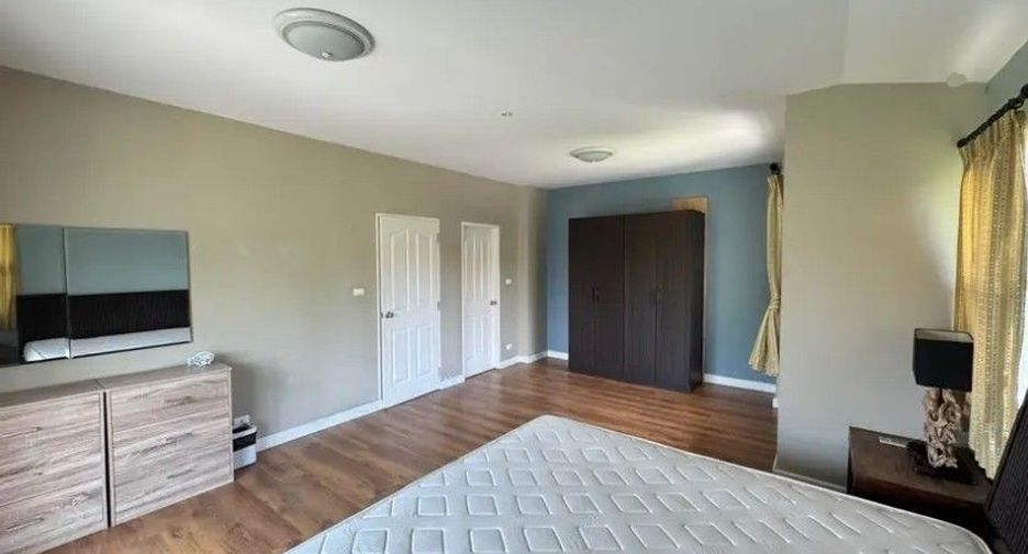Casa en alquiler de 3 habitaciones en Mueang Chiang Mai, Chiang Mai