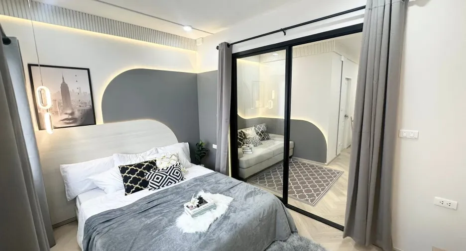 For rent 1 bed condo in Wang Thonglang, Bangkok
