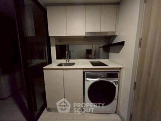 For sale 1 bed condo in Sathon, Bangkok