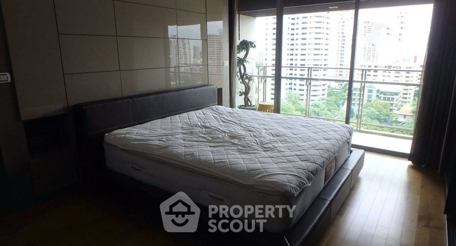 ให้เช่า 3 ห้องนอน คอนโด ใน คลองเตย, กรุงเทพฯ