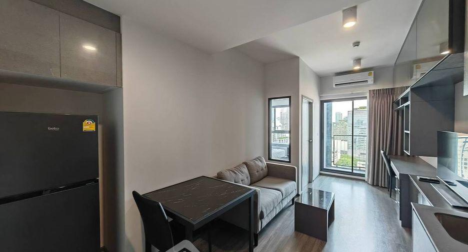 À louer 1 chambre condo à Bang Rak, Bangkok