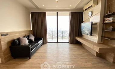 For rent 2 bedrooms condo in Chatuchak, Bangkok