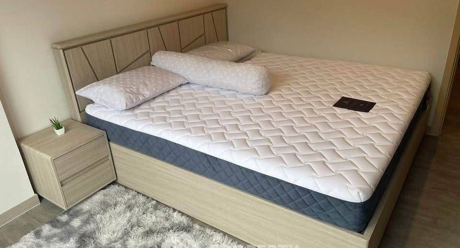 For rent 1 bed condo in Yan Nawa, Bangkok