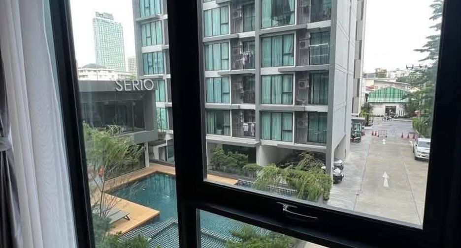 For rent 1 bed condo in Phra Khanong, Bangkok