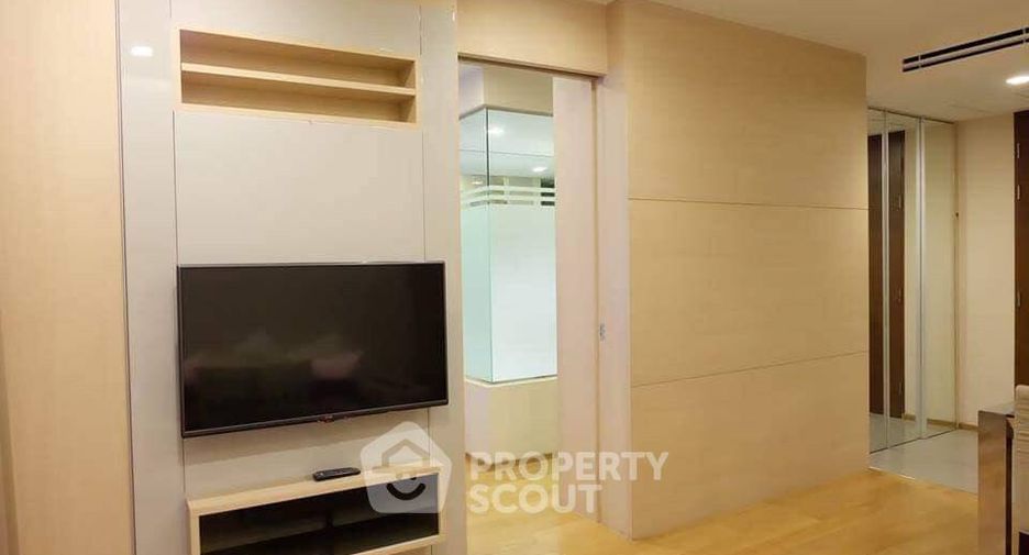 For rent 1 bed condo in Watthana, Bangkok