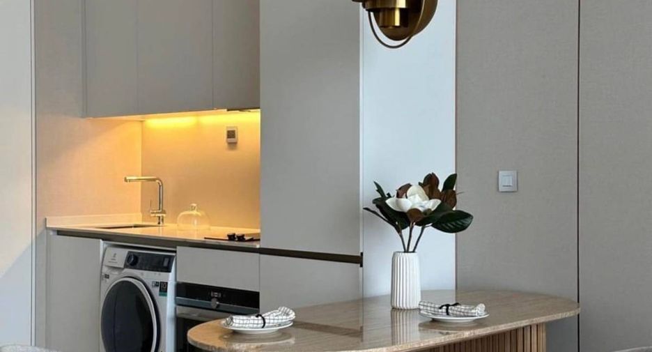 For rent 1 bed condo in Khlong Toei, Bangkok