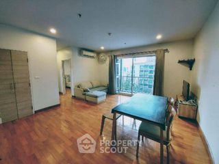 For rent 2 bedrooms condo in Khlong San, Bangkok