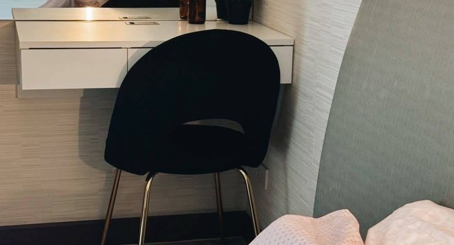 For rent 1 bed condo in Bang Rak, Bangkok