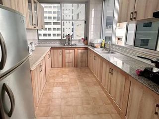 For rent 3 bedrooms condo in Sathon, Bangkok