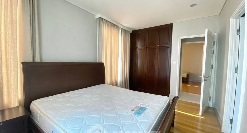 Condo en alquiler de 2 habitaciones en Khlong Toei, Bangkok