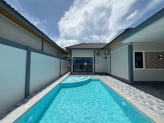 For rent 4 bedrooms house in Bang Lamung, Chonburi