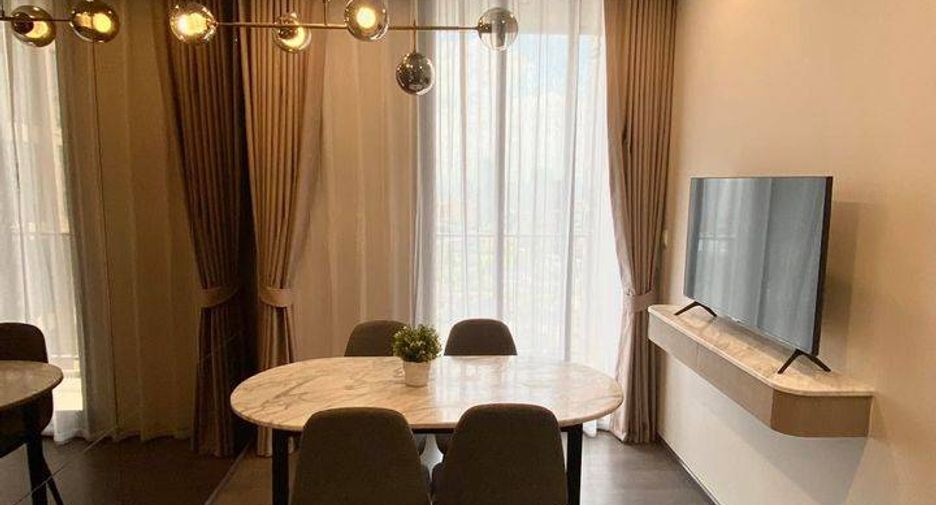 For rent 2 bedrooms condo in Khlong Toei, Bangkok