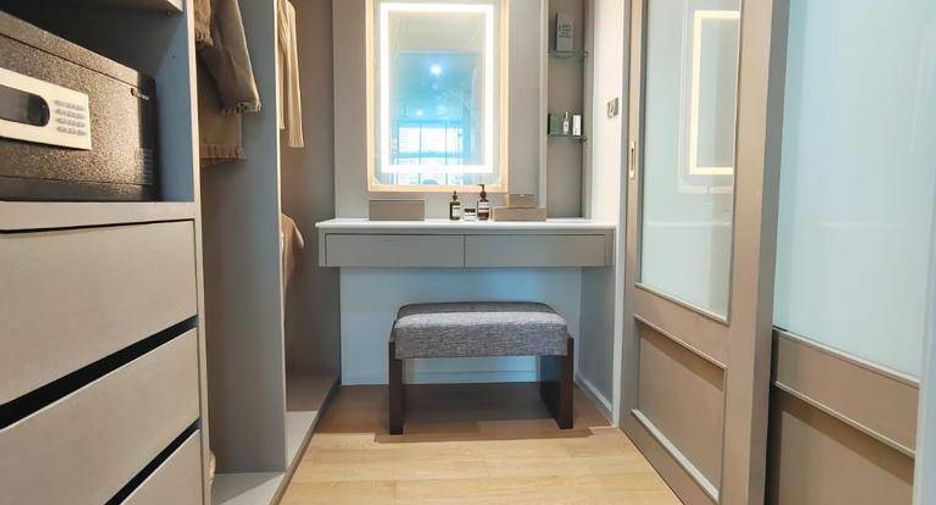 For rent 3 bedrooms apartment in Watthana, Bangkok