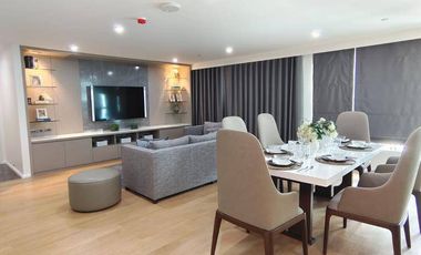 For rent 3 bedrooms apartment in Watthana, Bangkok