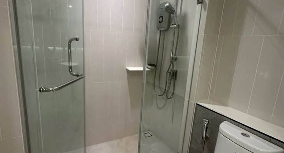 For rent 1 bed condo in Phaya Thai, Bangkok
