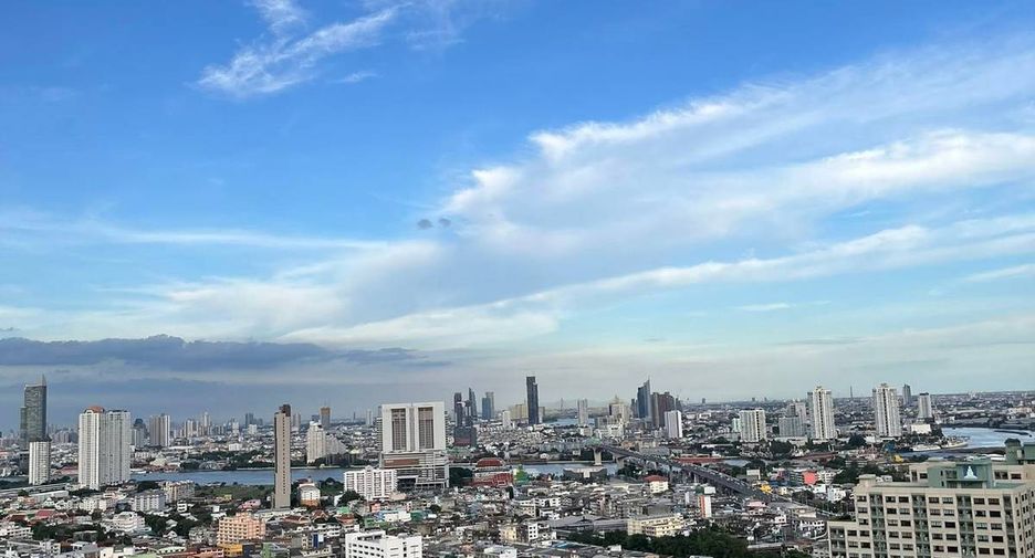 出租 2 卧室 公寓 在 Thon Buri, 曼谷